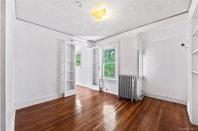 17 Midland Avenue, White Plains, NY 10606
