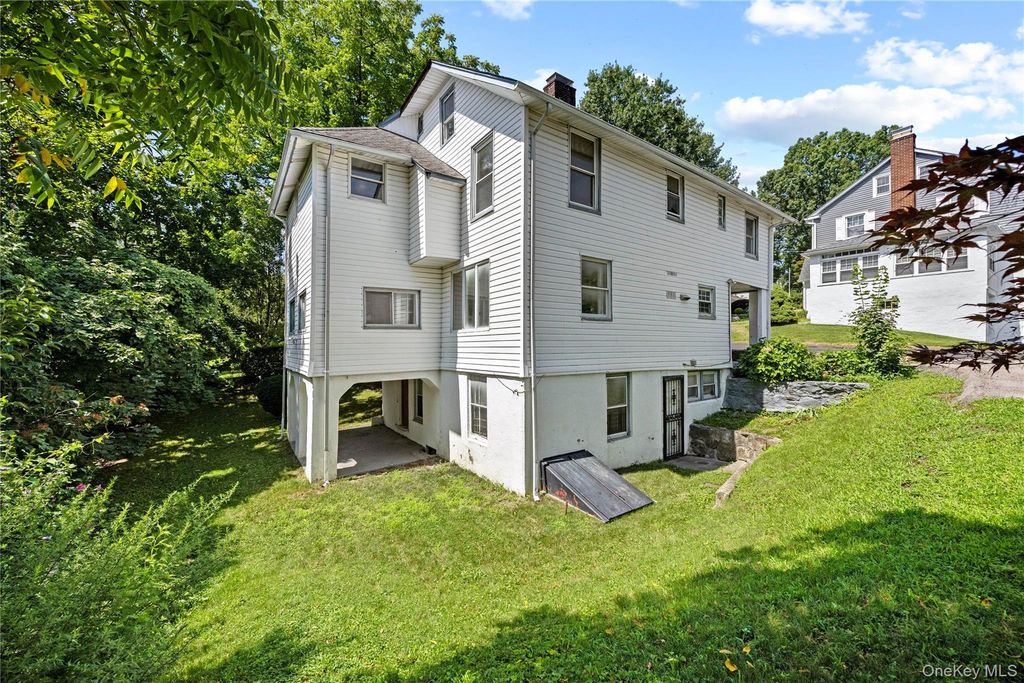 17 Midland Avenue, White Plains, NY 10606 — photo 2