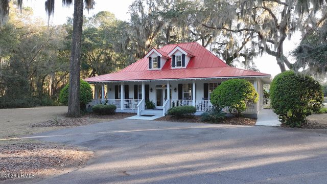 100 Front Street, St. Helena Island, SC 29920