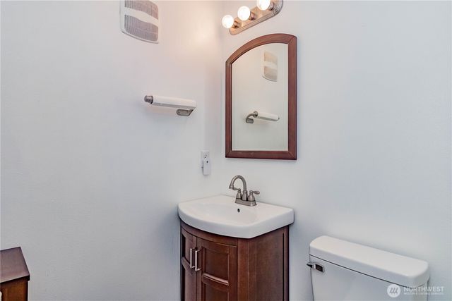 19122 19th Avenue Ct E, Spanaway, WA 98387