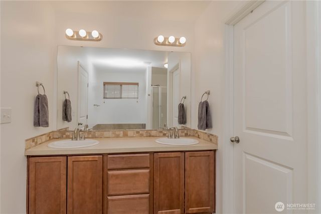 19122 19th Avenue Ct E, Spanaway, WA 98387