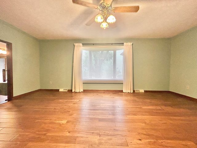 602 McGuire Street, Ferguson, KY 42533