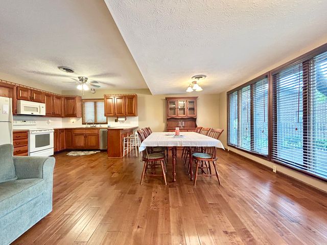 602 McGuire Street, Ferguson, KY 42533