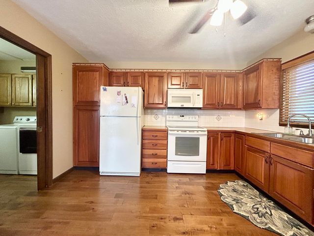 602 McGuire Street, Ferguson, KY 42533
