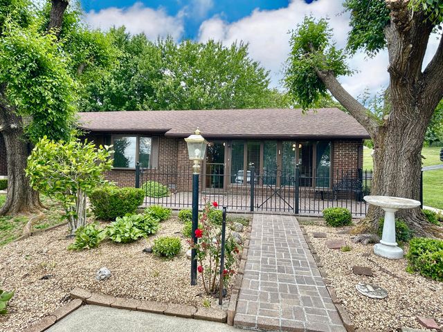 602 McGuire Street, Ferguson, KY 42533