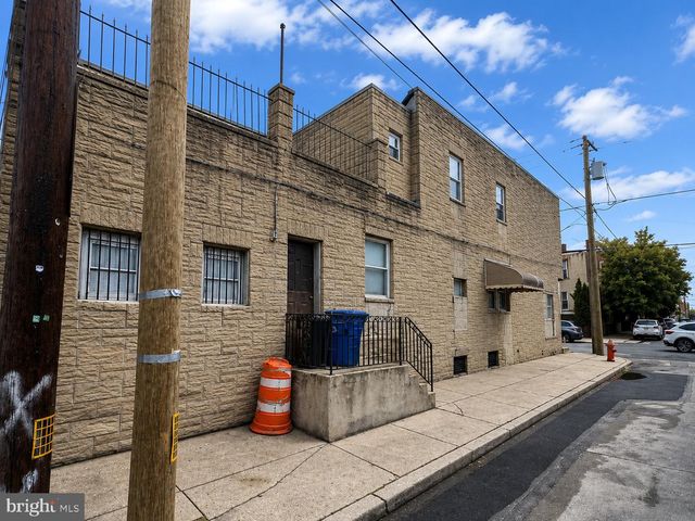 2126 S 8TH ST, Philadelphia, PA 19148