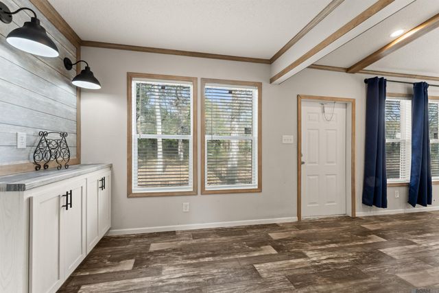 8472 Shaffett Ln, Ethel, LA 70730