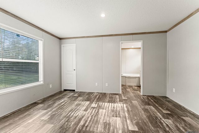 8472 Shaffett Ln, Ethel, LA 70730