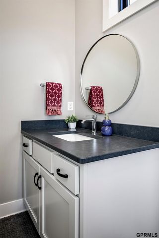 28420 Laurel Circle, Valley, NE 68064