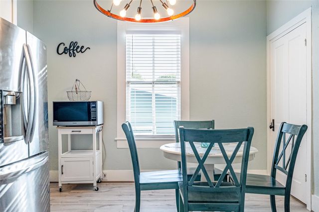 1208 Avenue K, Galveston, TX 77550