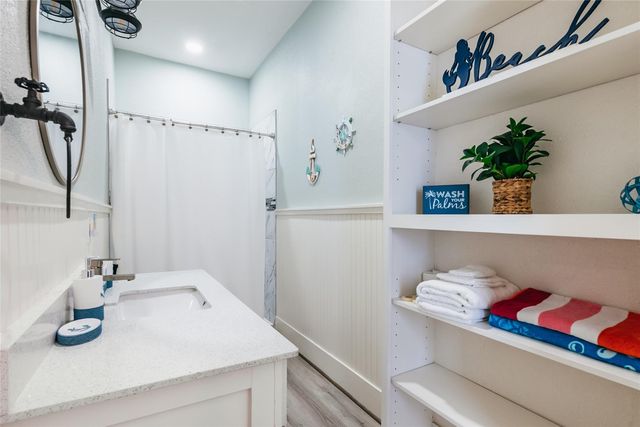 1208 Avenue K, Galveston, TX 77550