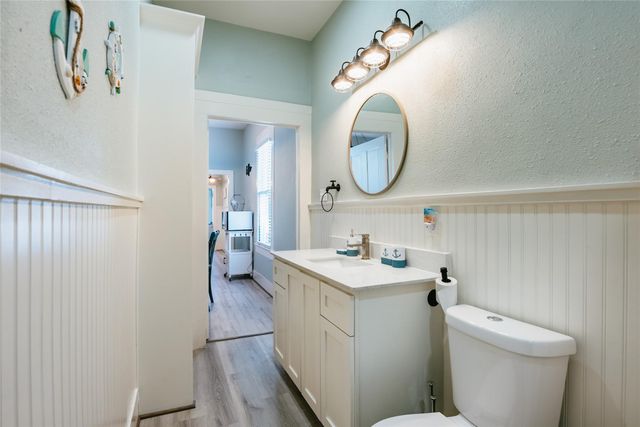 1208 Avenue K, Galveston, TX 77550