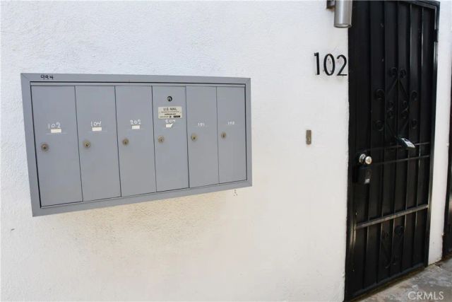 994 Valencia 102, Costa Mesa, CA 92626