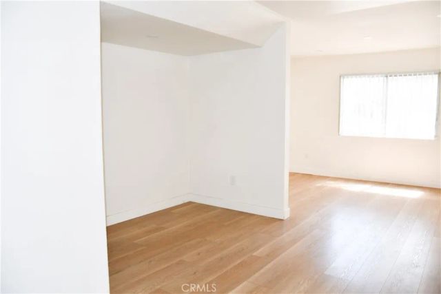 994 Valencia 102, Costa Mesa, CA 92626