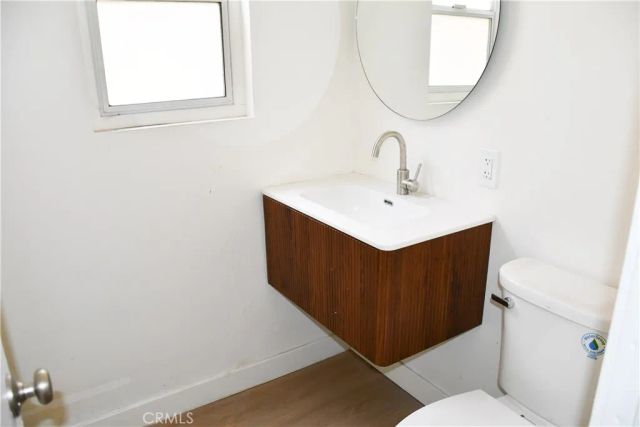 994 Valencia 102, Costa Mesa, CA 92626