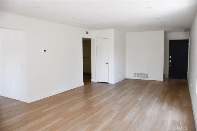 994 Valencia 102, Costa Mesa, CA 92626