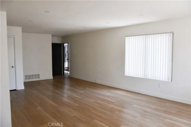 994 Valencia 102, Costa Mesa, CA 92626