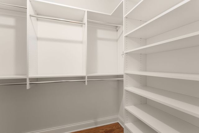 125 N Buffalo Grove Road 104, Buffalo Grove, IL 60089