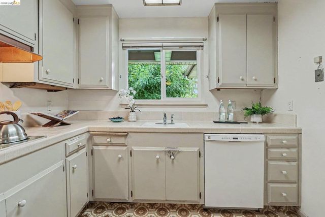 4847 Beckham Court, Concord, CA 94521