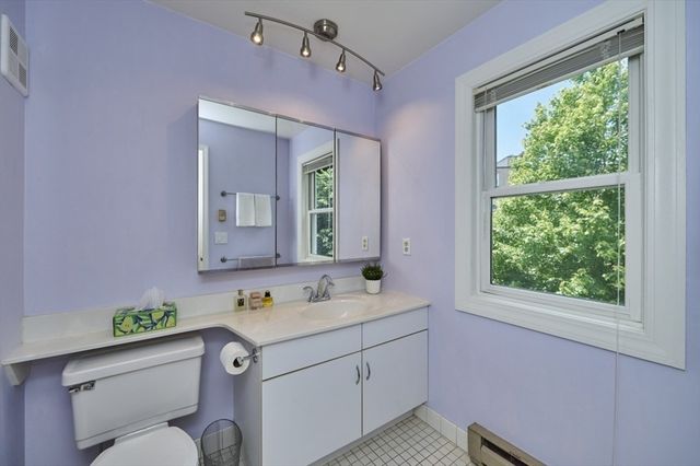 31 Angela Lane 31, Watertown, MA 02472