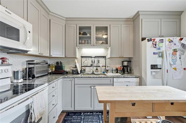 1101 W 25th Terrace S, Independence, MO 64052