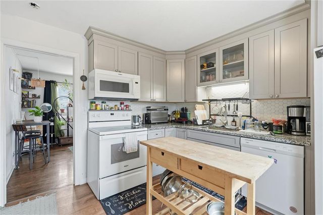 1101 W 25th Terrace S, Independence, MO 64052