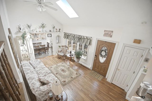 628 Peter Paul Drive, West Islip, NY 11795