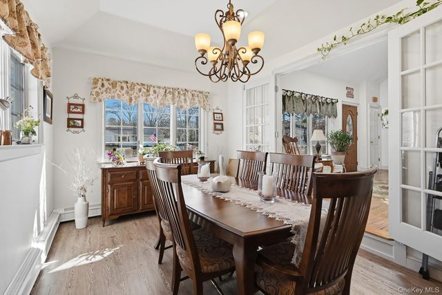 628 Peter Paul Drive, West Islip, NY 11795