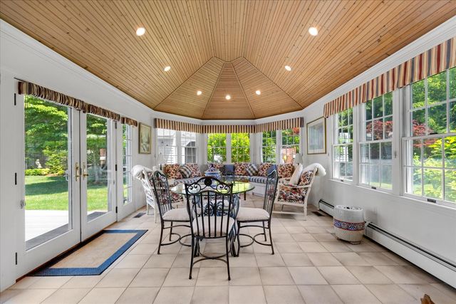 175 Hickory Hill Circle, Osterville, MA 02655