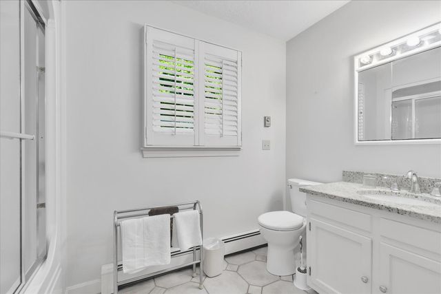 175 Hickory Hill Circle, Osterville, MA 02655