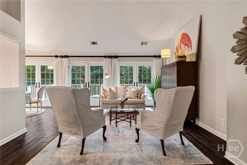 Image 8 of property listing at 109 Briarberry Bluff Drive, Savannah, GA 31406