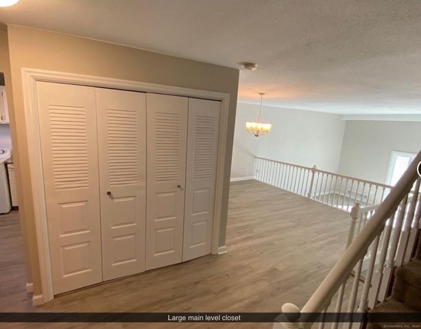 99 Brittany Farms Road APT F, New Britain, CT 06053