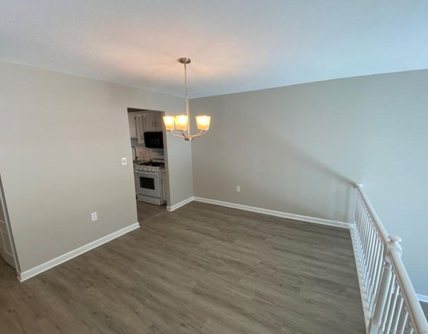 99 Brittany Farms Road APT F, New Britain, CT 06053