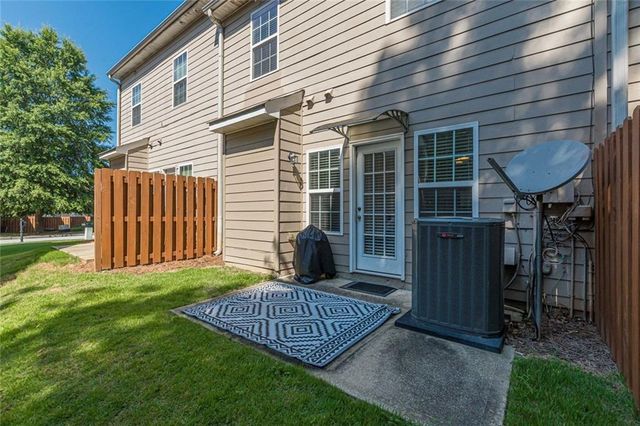 7640 Rutgers Circle, Fairburn, GA 30213