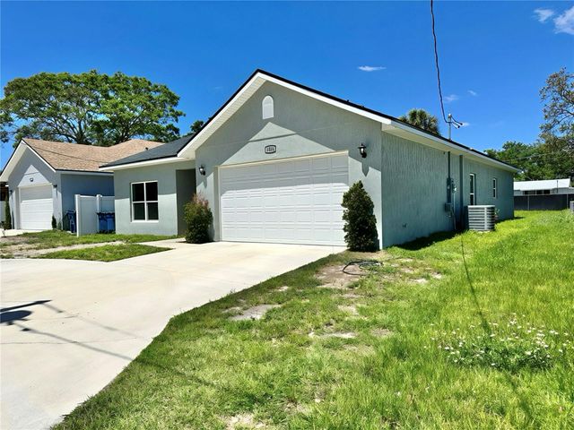 1404 LOWRY AVENUE E, Haines City, FL 33844