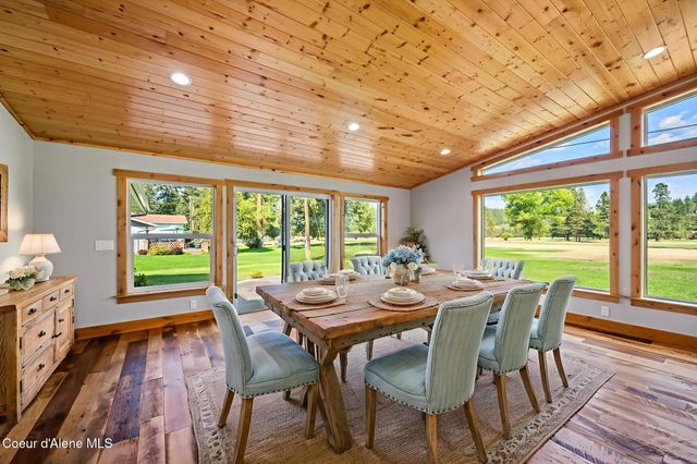 307 Woodland Dr, Pinehurst, ID 83850