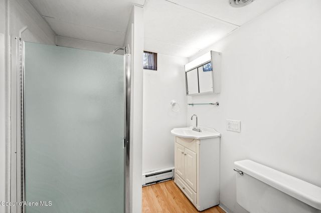 307 Woodland Dr, Pinehurst, ID 83850