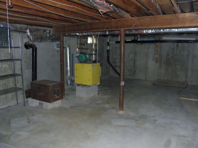 89 Harris Rd Extension, Salem, CT 06420