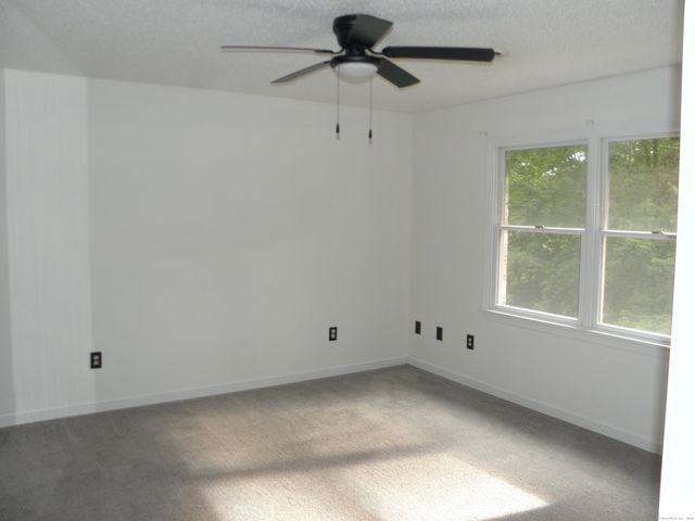 89 Harris Rd Extension, Salem, CT 06420