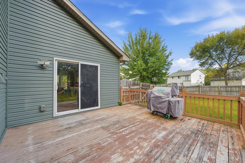 108 Charity Circle, Montrose, MN 55363 — photo 4