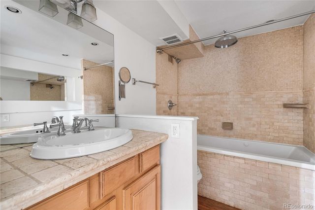 777 N Washington Street 204, Denver, CO 80203