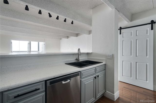 777 N Washington Street 204, Denver, CO 80203