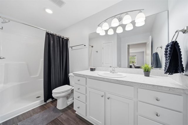 4015 Eastbridge Circle, Stockbridge, MI 49285