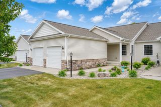 4015 Eastbridge Circle, Stockbridge, MI 49285