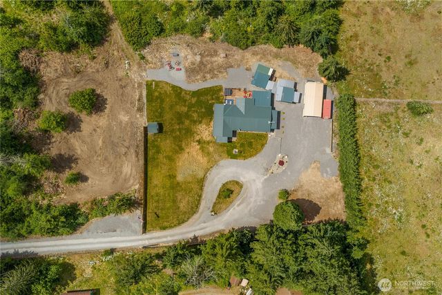 33620 45th Avenue Ct E, Eatonville, WA 98328