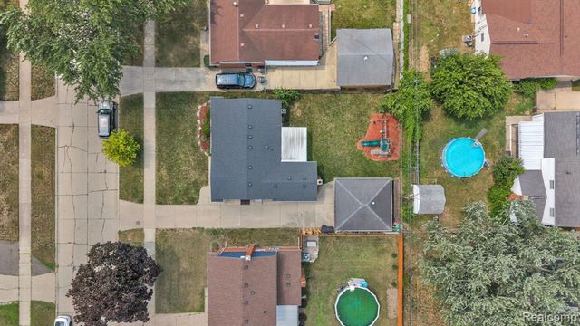 36106 Canyon Drive, Westland, MI 48186