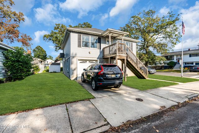 160 Twilight Avenue, Keansburg, NJ 07734