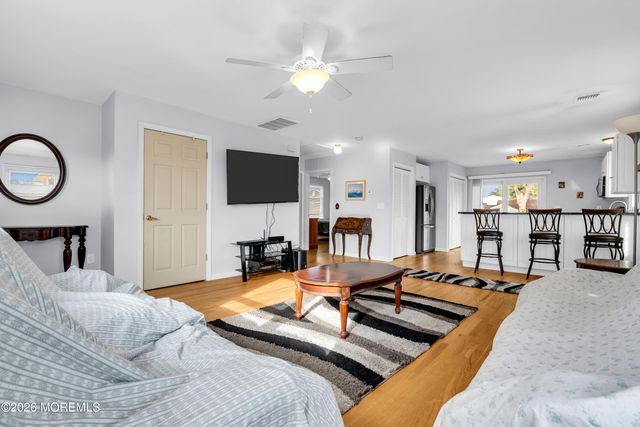 160 Twilight Avenue, Keansburg, NJ 07734
