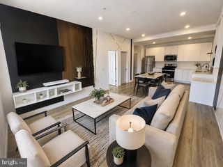 322 VINE ST #2B, Camden, NJ 08102