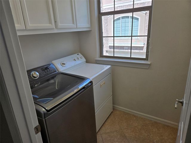8020 Pagosa Springs Drive, Houston, TX 77040